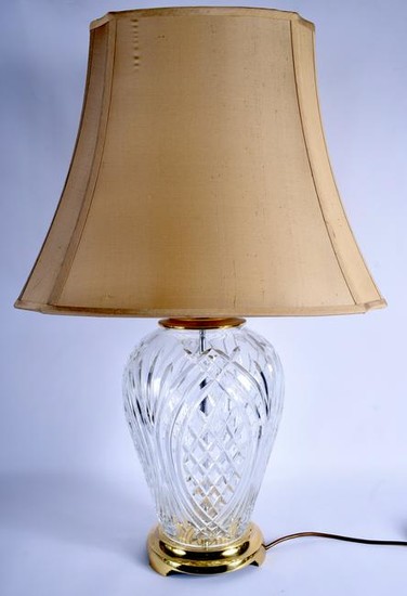 A LARGE KILKENNY LEAD CRYSTAL GLASS LAMP. Glass 35 cm