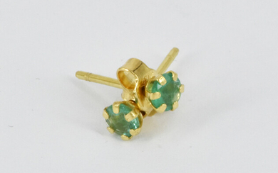 A PAIR OF EMERALD EAR STUDS