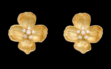 A PAIR TIFFANY & CO 18K GOLD AND DIAMOND EARRINGS