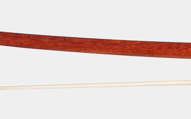 A VIOLIN BOW BY JULES FETIQUE Ω