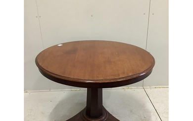 A Victorian circular mahogany tilt top breakfast table, diam...