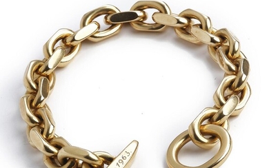 SOLD. A bracelet of 14k gold. L. app. 21 cm. Weight app. 104 g. 1963. – Bruun Rasmussen Auctioneers of Fine Art