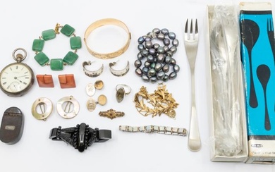 A collection of vintage and later costume jewellery to include...