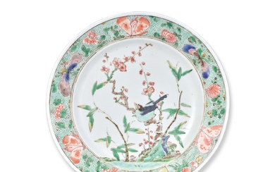 A famille-verte 'magpie and prunus' dish, Qing dynasty, Kangxi period | 清康熙 五彩喜上眉梢圖盤
