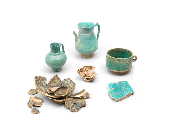 A group of pottery vessels and fragments Persia, 12th/13th Century...
