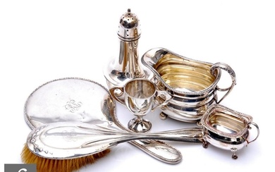 A small parcel lot of assorted hallmarked silver items to in...