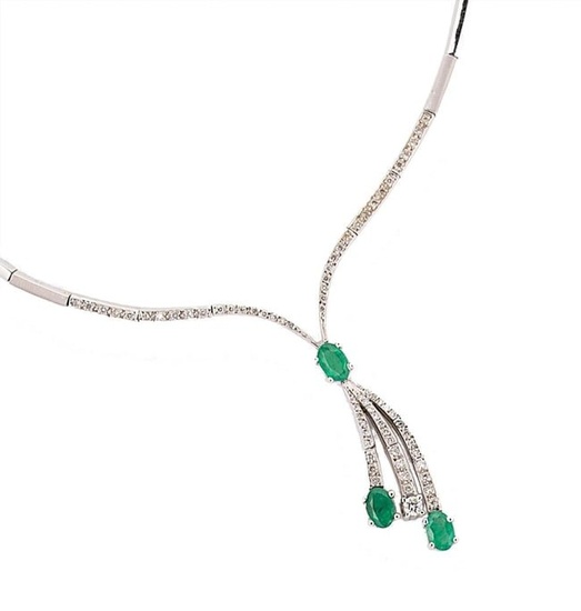 An emerald and diamond collarette style necklace