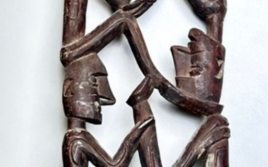 Ancestor sculpture - Bisj - Asmat - West-Papua (New Guinea) (No Reserve Price)
