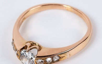 Bague en or rose 14K (585 millièmes) ornée d'un diamant de taille ancienne de 0,25...