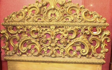 Baroque style wooden bed - 19th century gilt carving - Wood - 19th century
