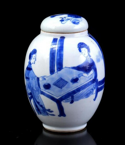 Blue and white egg-shaped porcelain tea caddy