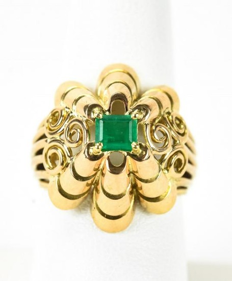 Bold Retro 18kt Yellow Gold & Emerald Ring