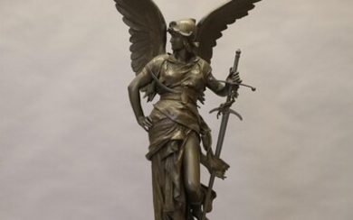 COUTAN Jules signé. La Paix armée" sculpture en bronze de la dame ailée sur socle...
