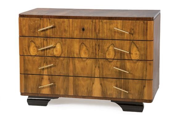 Chest of drawers in walnut root, with legs in ebonized