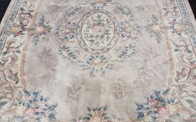 China Aubusson - Carpet - 307 cm - 212 cm