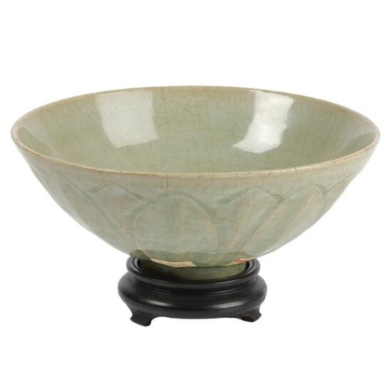Chinese Longquan celadon stoneware bowl with carved