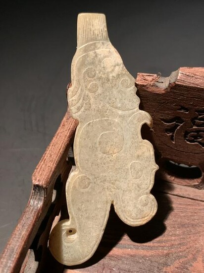 Chinese Western Zhou Dynasty Jade Carving of People