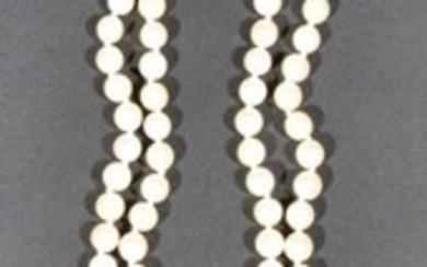 Colliers de perles de cultures à deux rangs... - Lot 17 - Actéon - Compiègne Enchères