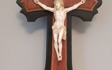 Crucifix - Ivory - Mid 19th century