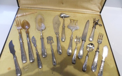 Cutlery set, Serving cutlery set (15) - .950 silver - Bellague & Demantay - France - mid 19th century