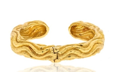 David Webb Platinum & 18K Yellow Gold Hammered Cuff Bangle Bracelet