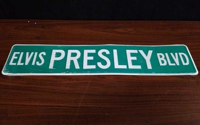 Elvis Presley Boulevard" metal street sign
