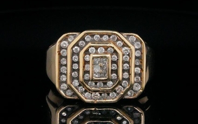 Elvis Presley's Diamond & 10K Ring Given to Sam Thompson