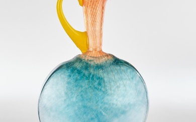 Engman, Kjell, Kosta Boda, "Bon Bon", carafe, verre d'étude, forme lenticulaire aplatie, coloration transparente en...