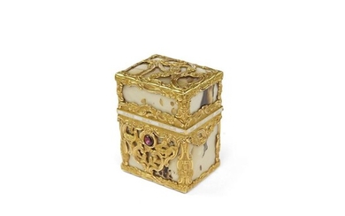 George III Gold Mounted Agate Necessaire