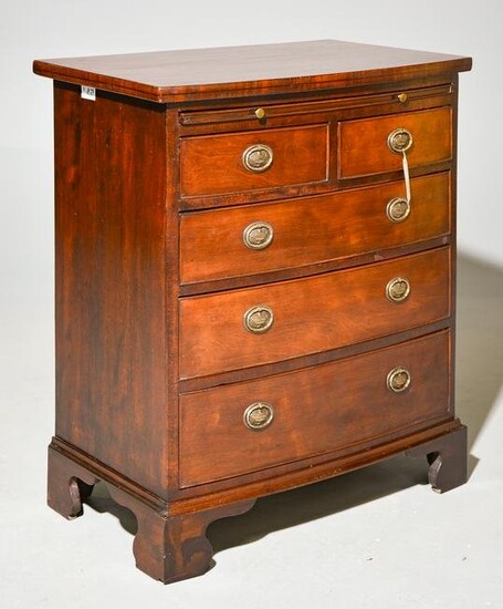 Georgian Mahogany Chest with Pull Out c.1820