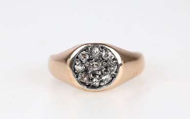 Gunnar Jensen & Co: Signet ring with diamonds, 14 kt. gold