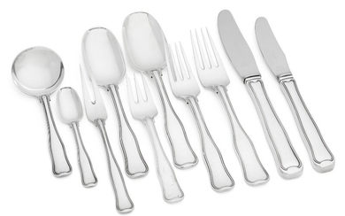 Harald Nielsen: “Old Danish”/“Dobbeltriflet”. Sterling silver cutlery. Georg Jensen after 1945. Designed 1947. Weight excluding pieces with steel 5090 g. (137)