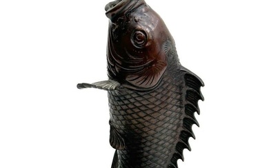 Japanese Patinated Bronze Koi Fish Sculpture Vase Articulated Fins Meiji per