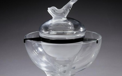 Lalique frosted crystal 'Igor' covered caviar bowl