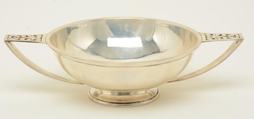 McAuliffe & Hadley sterling silver two-handed bowl