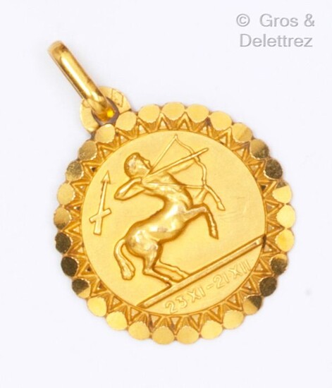 Médaille « Zodiacal » en or jaune figurant... - Lot 17 - Gros & Delettrez