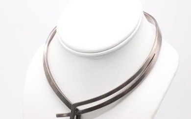 Mexican Modernist Sterling Silver Hinged Necklace