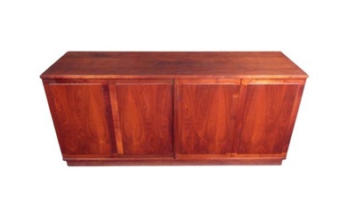 Mid-Century Modern Mahogany Dresser