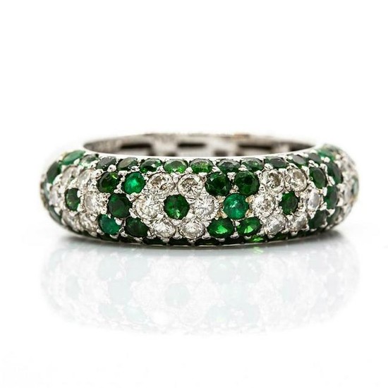 Modern 18K Gold Diamonds and Emeralds Ring