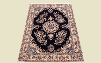 Nain - Carpet - 130 cm - 92 cm