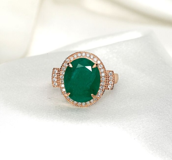 No Reserve Price-7.07 Ct Natural Green Emerald & 0.34 Ct Diamonds - 14 kt. Pink gold - Ring Emerald - Diamonds, IGI Certified