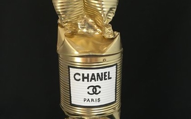 Norman Gekko (XX-XXI) - Giant Chanel N.5 Candy
