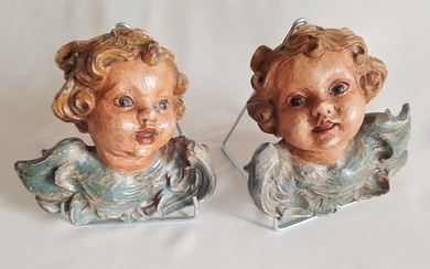 Pair of carved wooden cherubs (2) - Romantic - Wood - Second half 19th century