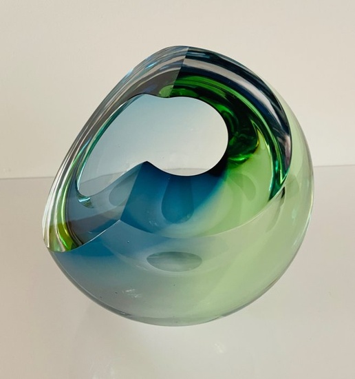 Petr Kuchta - Unique glass object “AZURRO” 5.8 kilos