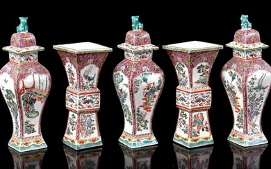 Porcelain 5-piece garniture, Wucai, ca. 1800