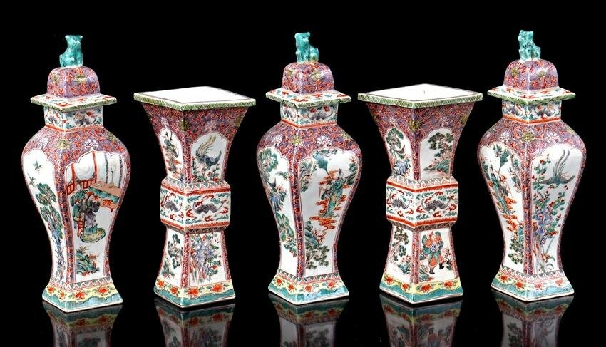 Porcelain 5-piece garniture, Wucai, ca. 1800