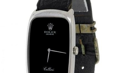 ROLEX Cellini watch, ref. 4260795, 1975 year, for men/Unisex. Slightly oval case in 18kt white gold.