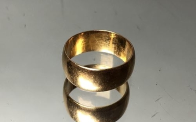 Ring, gold. AC. Weight: 7.8g.