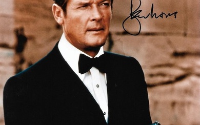Roger Moore - Autographed Photo "The Spy Who Loved Me" James Bond 007 with b'bc COA.