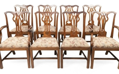 SET OF EIGHT GEORGIAN-STYLE DINING CHAIRS Early 20th